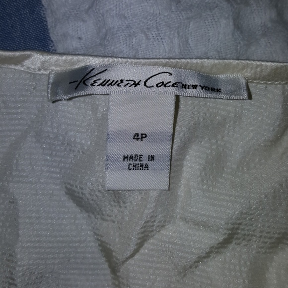 Kenneth Cole New York Vanilla Silk Blouse Sz 4P - Picture 6 of 8